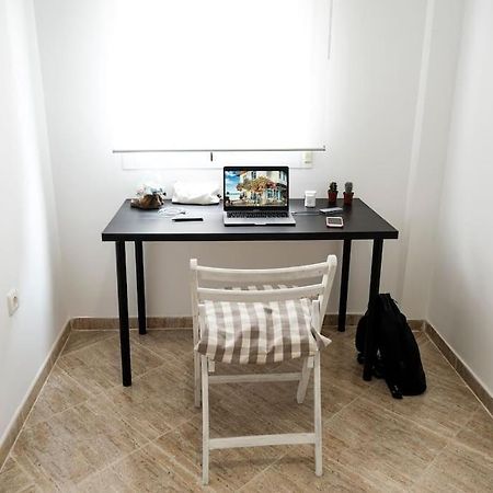 Apartamento A 100M Del Ayuntamiento Huelva Buitenkant foto
