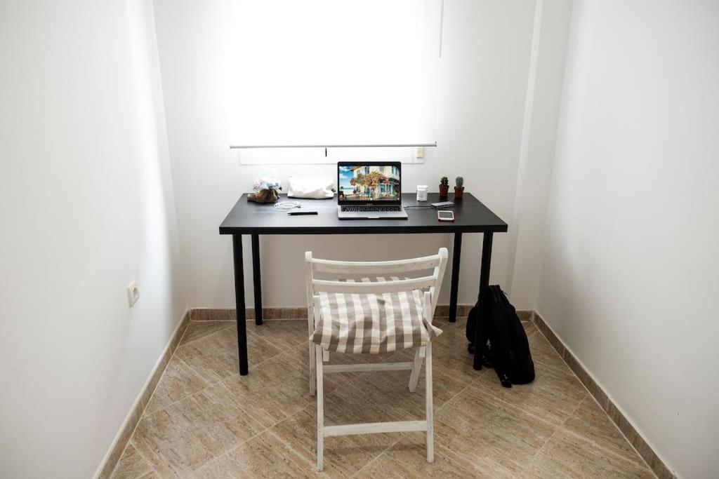 Apartamento A 100M Del Ayuntamiento Huelva Buitenkant foto