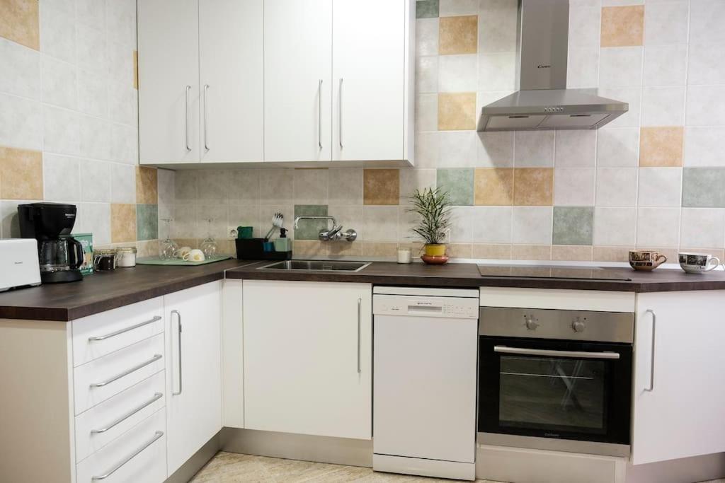 Apartamento A 100M Del Ayuntamiento Huelva Buitenkant foto