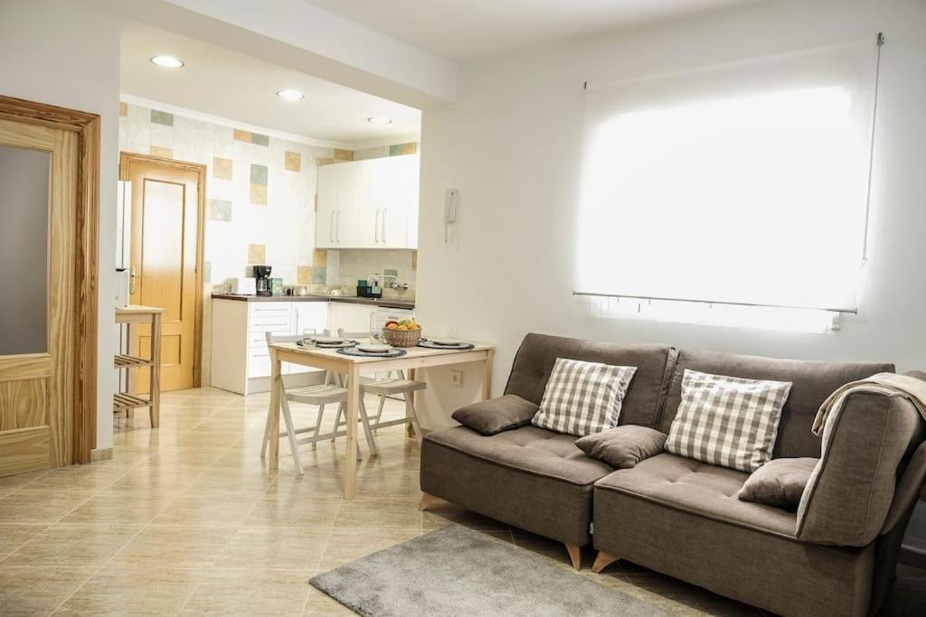 Apartamento A 100M Del Ayuntamiento Huelva Buitenkant foto